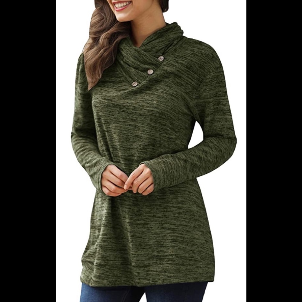 Women’s cowl neck pullover
